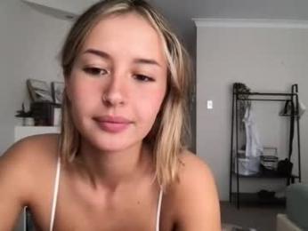 sammyygirlxx chaturbate stream image, 05.05.2026 23:40