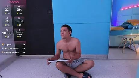 SophieRoyals stripchat stream image, 02.02.2025 12:10