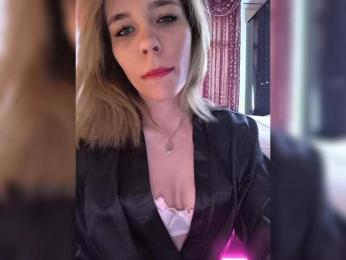 Kityteen bongacams stream image