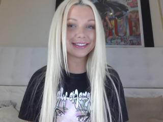 Sexy Mela flirt4free stream image, 01.04.2025 10:00
