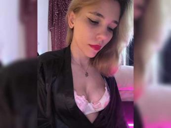 Kityteen bongacams stream image