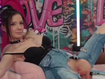 vanessa_love chaturbate stream image, 05.04.2025 15:00