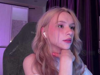 fymryn bongacams stream image
