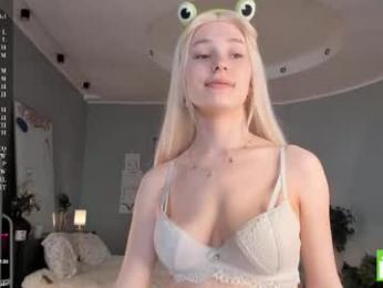 margarethowell chaturbate stream image