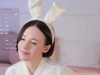 MissEssie bongacams stream image, 19.04.2025 16:10