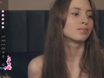 vivid_girls chaturbate stream image, 23.04.2025 19:00