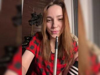 avolood bongacams stream image