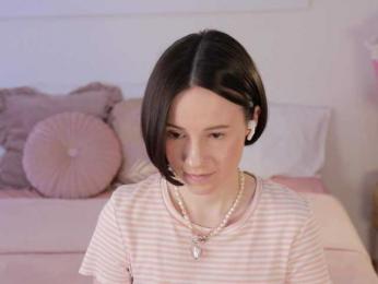 MissEssie bongacams stream image, 26.04.2025 15:00