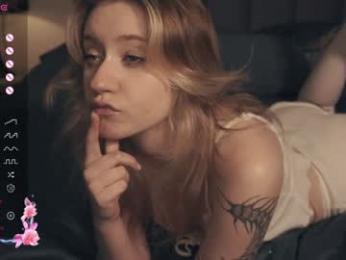 vivid_girls chaturbate stream image, 28.04.2025 20:10