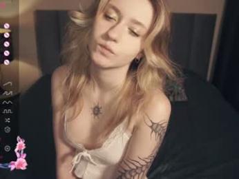 vivid_girls chaturbate stream image, 28.04.2025 20:10