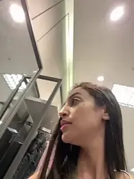 BelleLouiseVp stripchat stream image