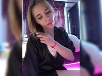 Kityteen bongacams stream image