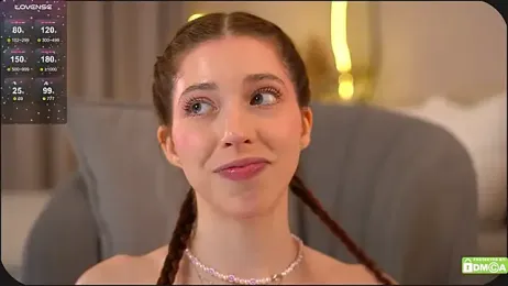 HappyVivy stripchat stream image